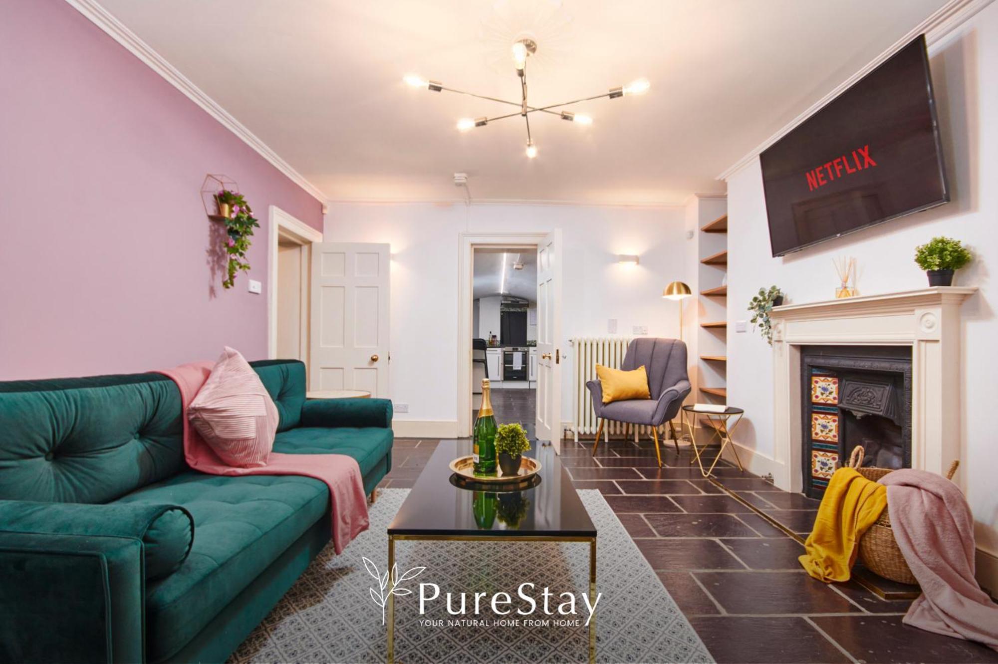 באת' Beautiful 2Bedroom 4 Actual Beds House With Wifi By Purestay מראה חיצוני תמונה